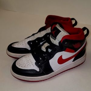 Air Jordan Retro 1 kids